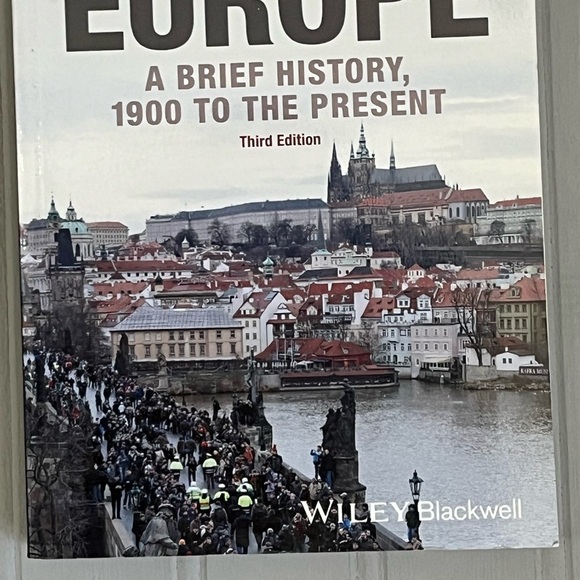 Twentieth Century Europe Paperback Book NWOT A Brief History 1900 To The Present - Picture 3 of 10